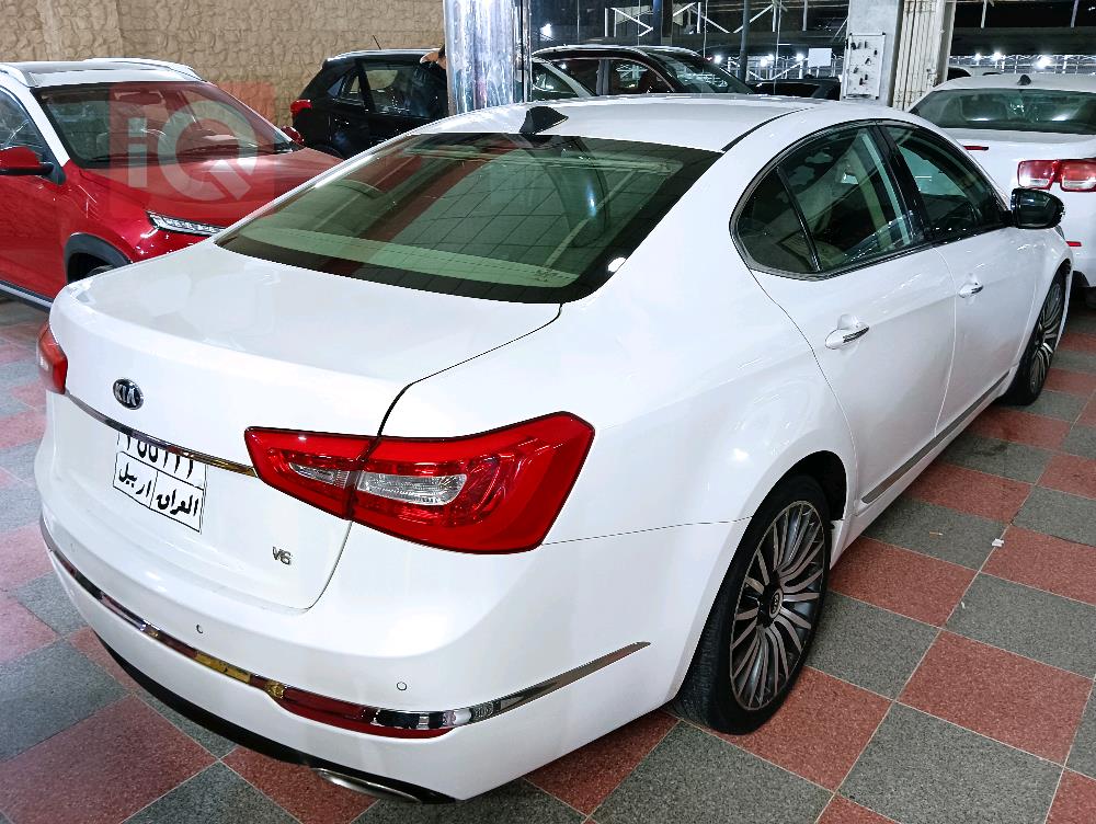 Kia Cadenza